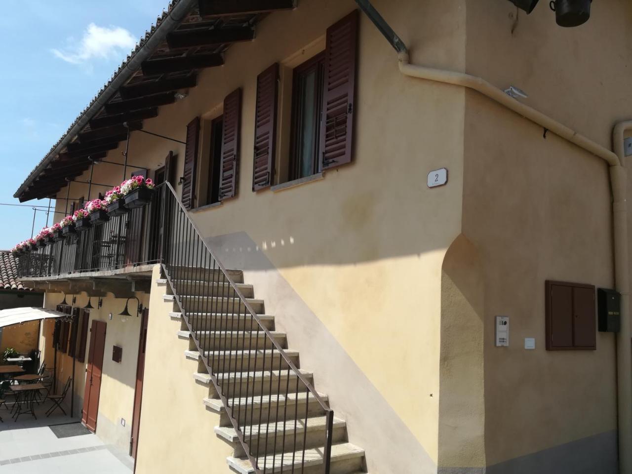 Ferienwohnung Raviola E Tajarin Verduno Exterior foto